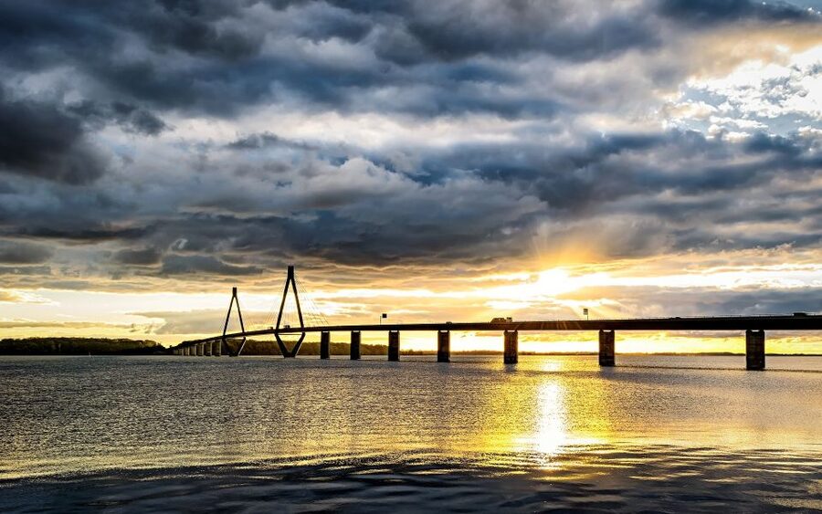 3-Hour Private Copenhagen Walking Tour - Walking distance, pace, and what $189 per person buys you