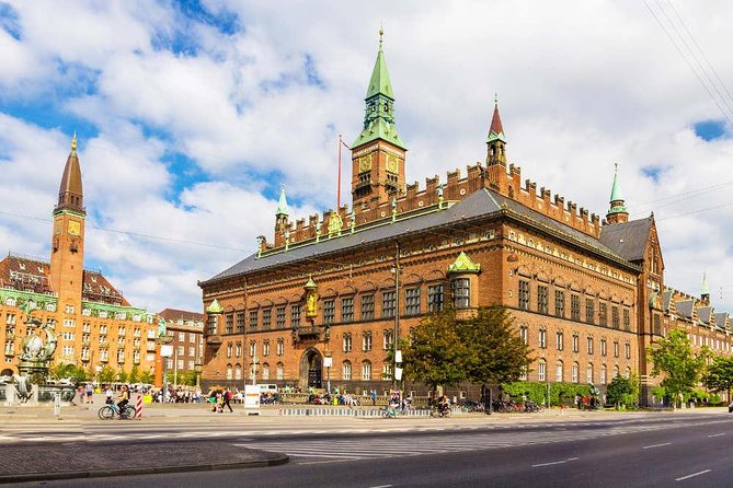 4-Hour Private Half-Day Frederiksborg Castle Tour - Frederiksborg Castle in Hillerød: a half-day that actually feels complete