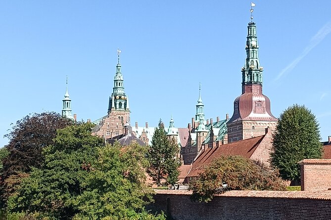 Cathedral ,Viking ships Tour, Palace and Castle (April) - Hillerød drive and the Frederiksborg Castle reset