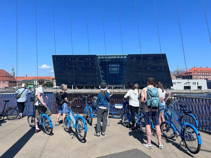 Copenhagen: 1.5-Hour City Highlights Bike Tour - Rosenborg Castle: the landmark that makes the rest of the route make sense