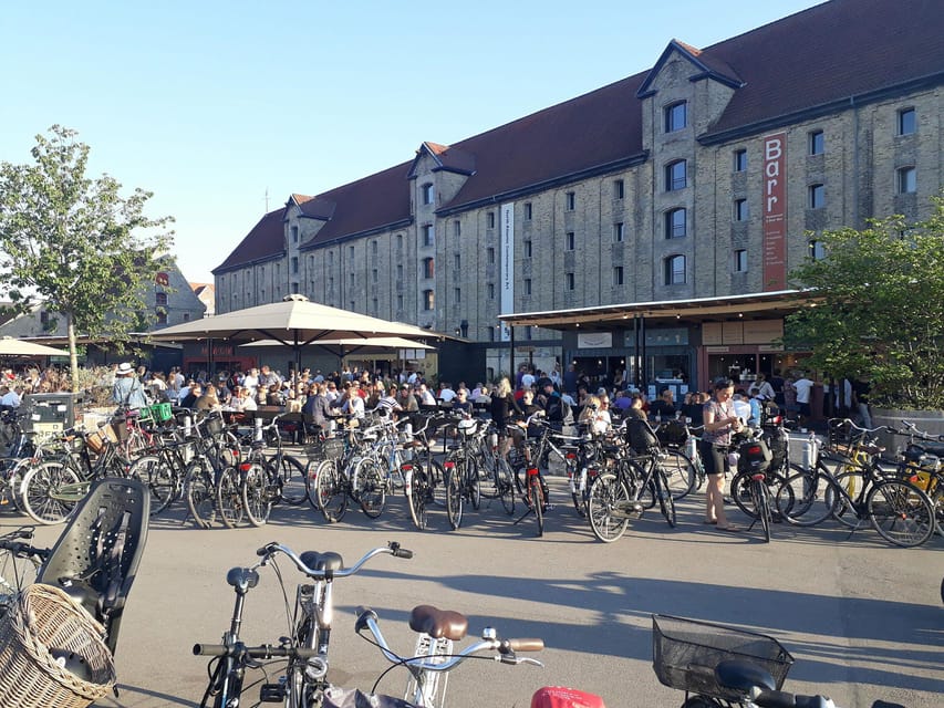 Copenhagen: 2,5-Hour 'Must See' Bike Tour with a Local Guide - Key things to know before you ride