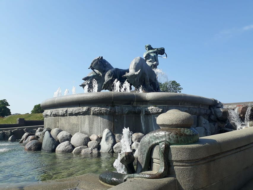 Copenhagen: 2,5-Hour 'Must See' Bike Tour with a Local Guide - The ride style: flat, easy pace, and a real focus on comfort