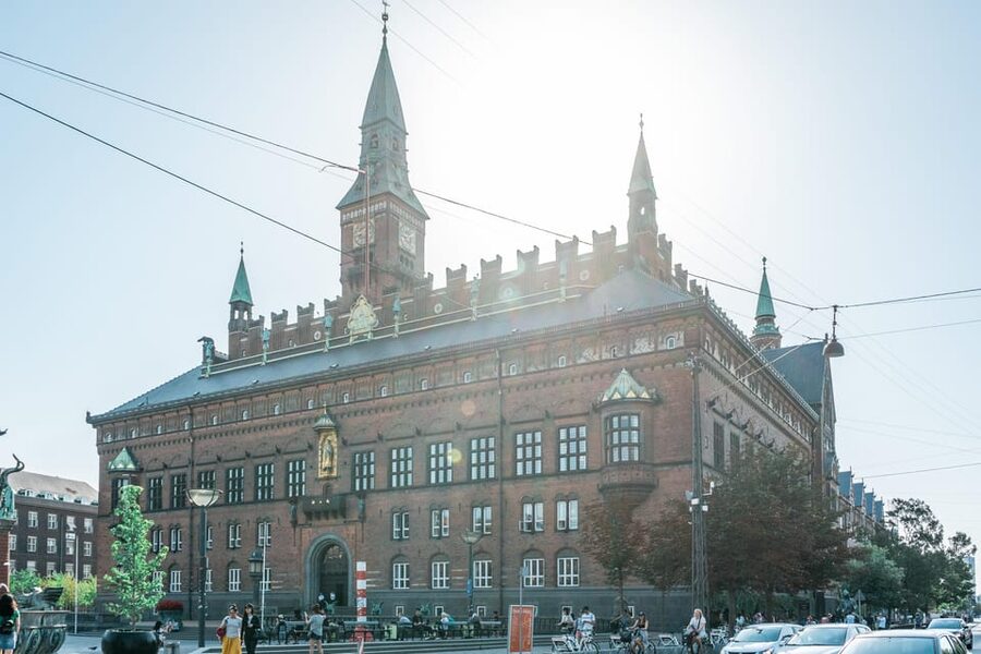 Copenhagen: 2-hour Old Town Private Walking Tour - Nytorv and Gammeltorv: squares that set the tempo