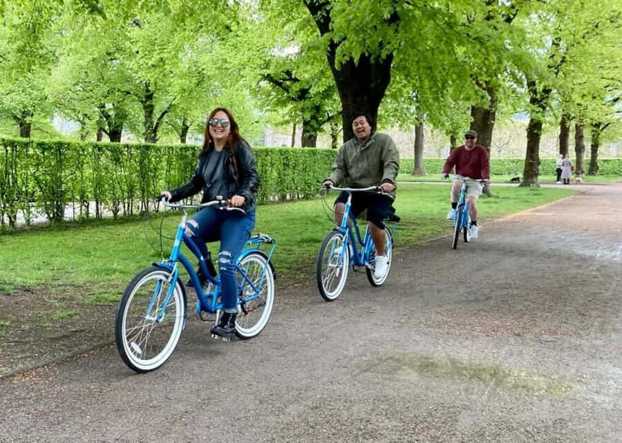 Copenhagen: 3-Hour City Highlights Bike Tour with Guide - Key things that make this bike tour worth your time