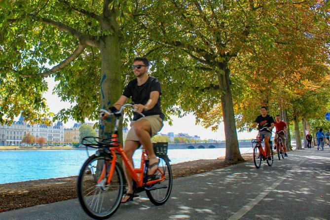 Copenhagen: 3 Hour Private Bike Tour - Starting at Holbergsgade 12: your easiest way to get the day right