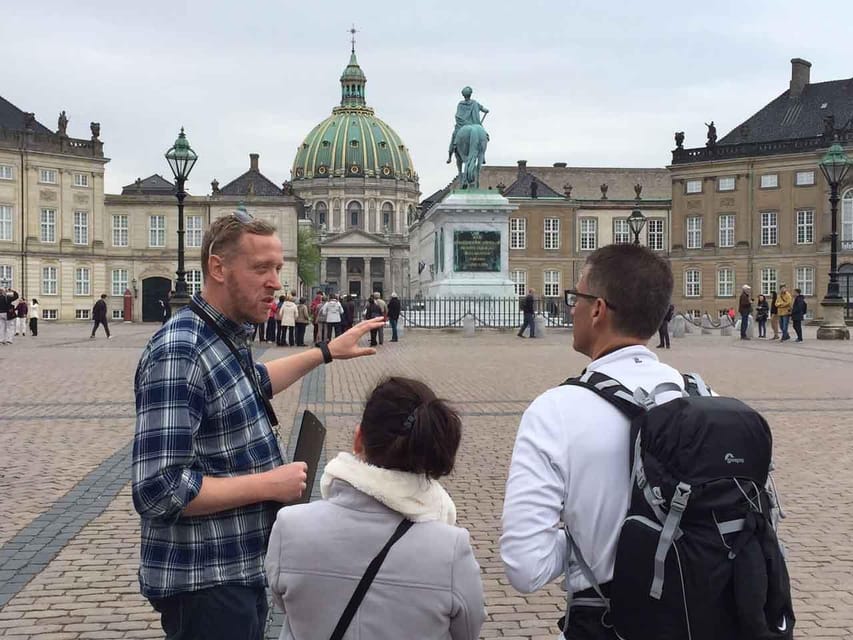 Copenhagen: A guided walk for first-timers in the city - Royal Danish Theatre and Nyhavn: a classic Copenhagen photo arc