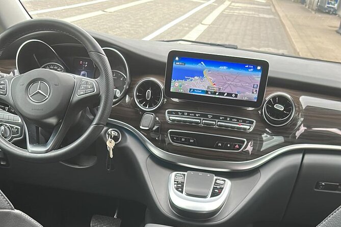 Copenhagen Airport Transfer Service | English Speaking Driver - Key takeaways before you book