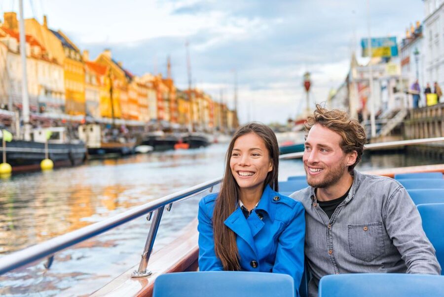 Copenhagen: Canal Boat Cruise & Old Town/Nyhavn Walking Tour - Key things I’d mark on your mental map