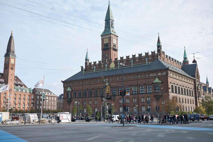 Copenhagen: Canal Boat Cruise & Old Town/Nyhavn Walking Tour - Why this private walk + canal cruise works in Copenhagen