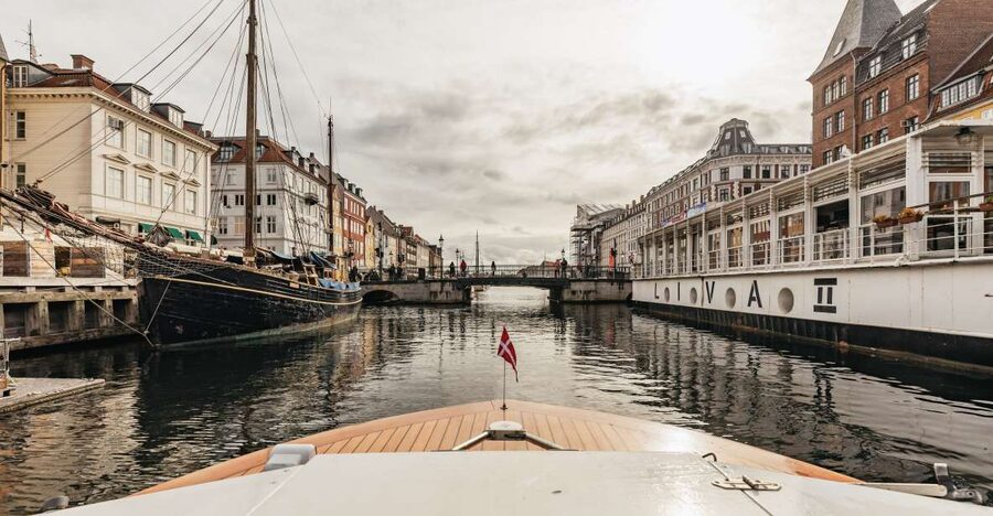 Copenhagen: Canal Cruise with Guide - Quick hits before you go