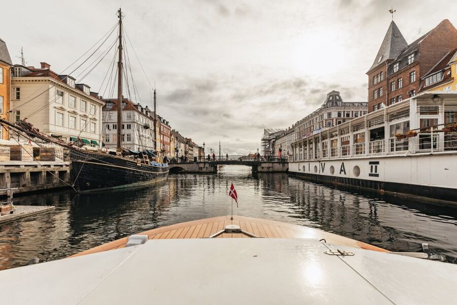 Copenhagen: Canal Cruise with Guide - Under Bridges: Including the Storm Bridge Moment