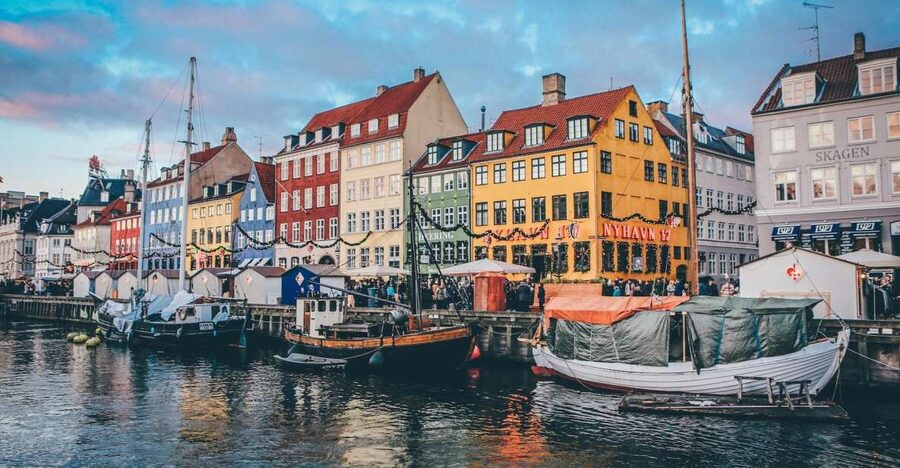 Copenhagen: Guided City Highlights Tour - Nyhavn Canalside Houses: Why This Stop Works Even If You’ve Seen Photos