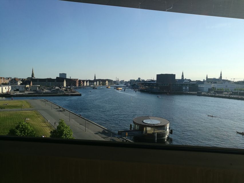 Copenhagen: Guided Walking Tour - Tivoli, City Hall, and the square stops (Ny Torv and Gammel Torv)