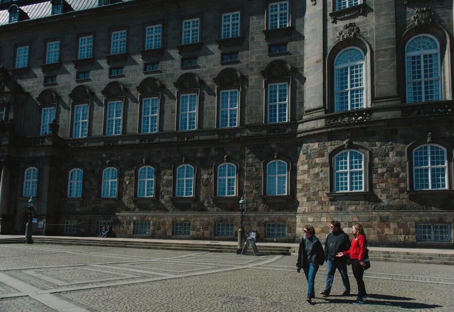 Copenhagen: Highlights & Hygge Guided Walking Tour w/ Lunch - Getting the Lay of Copenhagen’s Old Streets (Without Feeling Rushed)