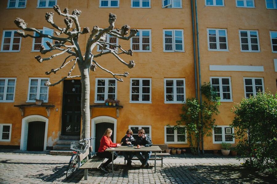 Copenhagen: Highlights & Hygge Guided Walking Tour w/ Lunch - Amalienborg and the Royal Guards: Stories You Can’t Google Fast Enough