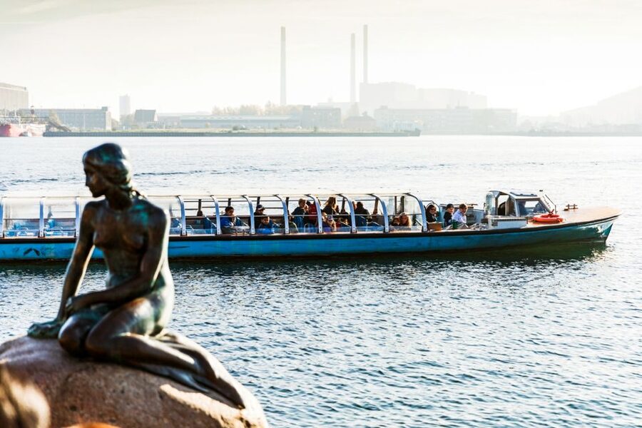 Copenhagen: Hop-On Hop-Off Bus Tour with Boat Tour Option - What I’d watch for: finding the right stop and the right timing