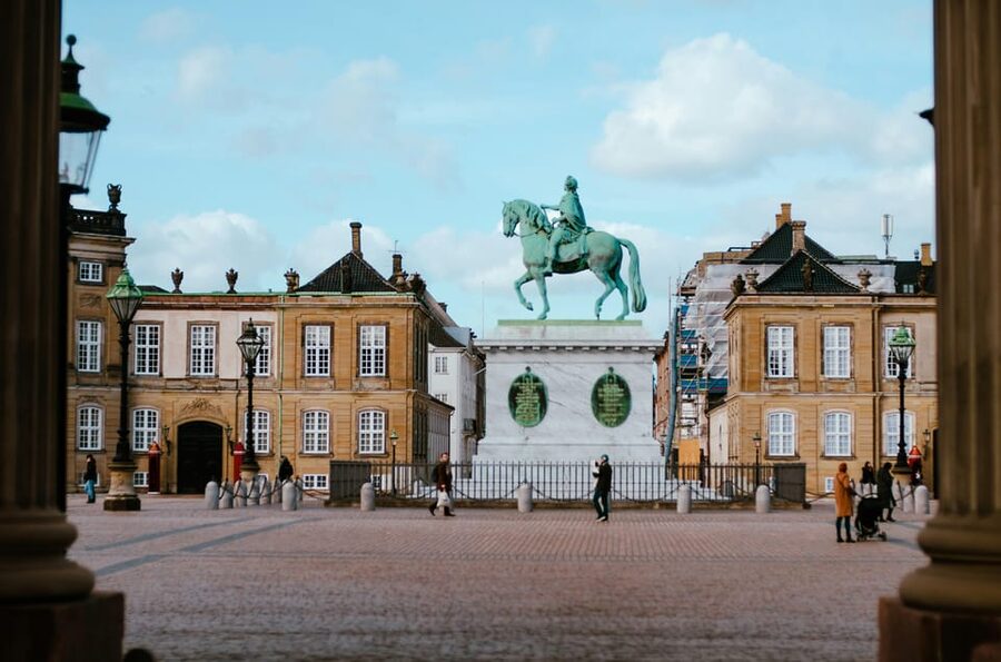 Copenhagen: Hygge & Highlights Walking Tour with Local Guide - Copenhagen Hygge & Highlights: the route that actually makes sense