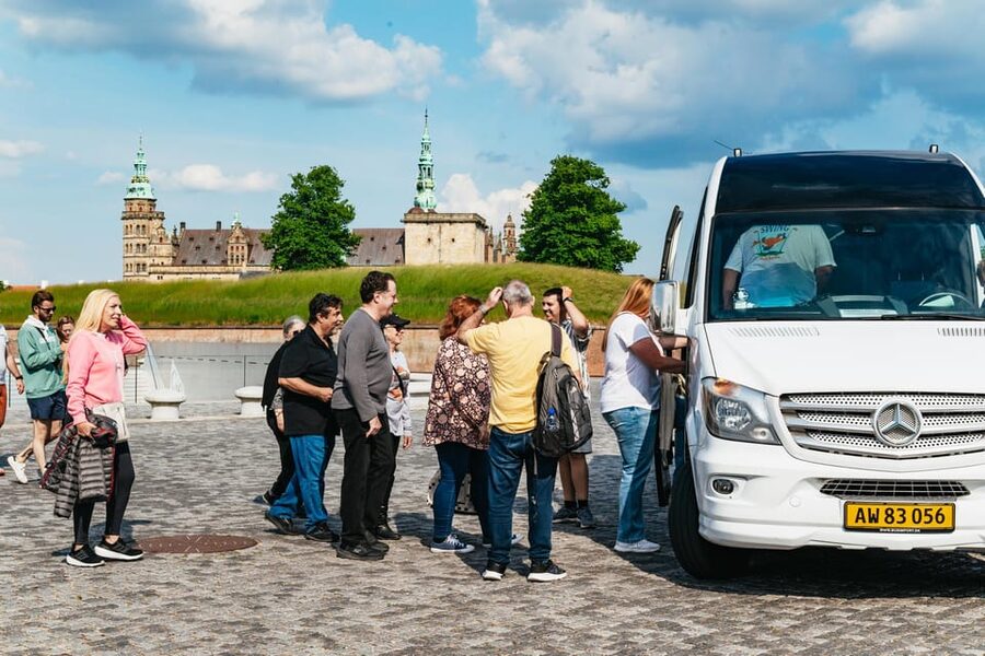 Copenhagen: Kronborg, Frederiksborg Castle and Roskilde Tour - The best way to make North Sealand feel like one story
