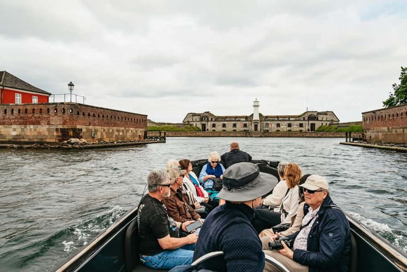 Copenhagen: Old Canals and Hidden Gems Social Boat Tour - Who this tour is best for (and who should skip it)