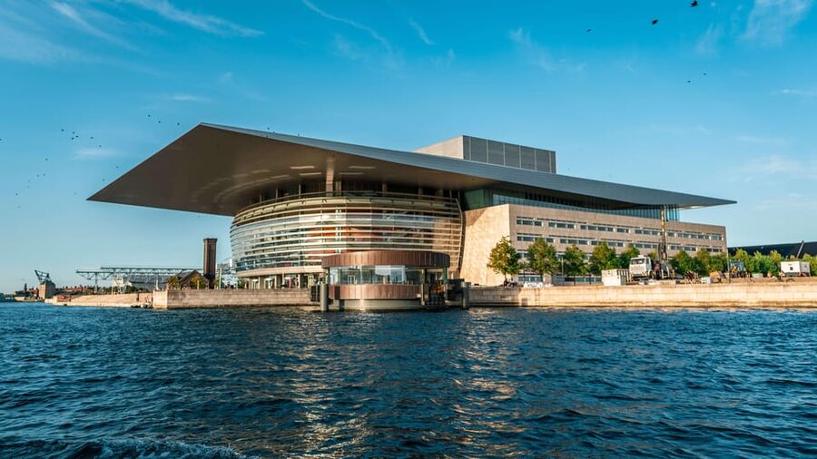 Copenhagen: Private Walking Tour - The Playhouse and the Copenhagen Opera House: Big Performance Energy by the Water