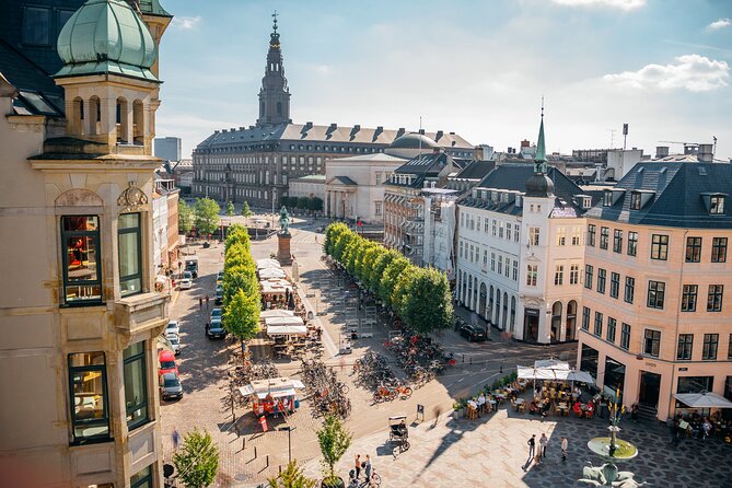 Copenhagen Royal Conspiracy Exploration Game and Tour - How the game works: clues, walking, and the timer trick that saves you time