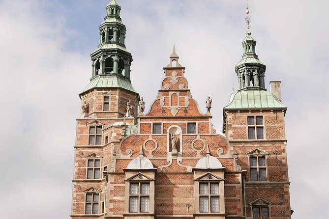 Explore Copenhagen’s Art and Culture with a Local - Stine Hvid street art: seeing Copenhagen’s creativity at street level