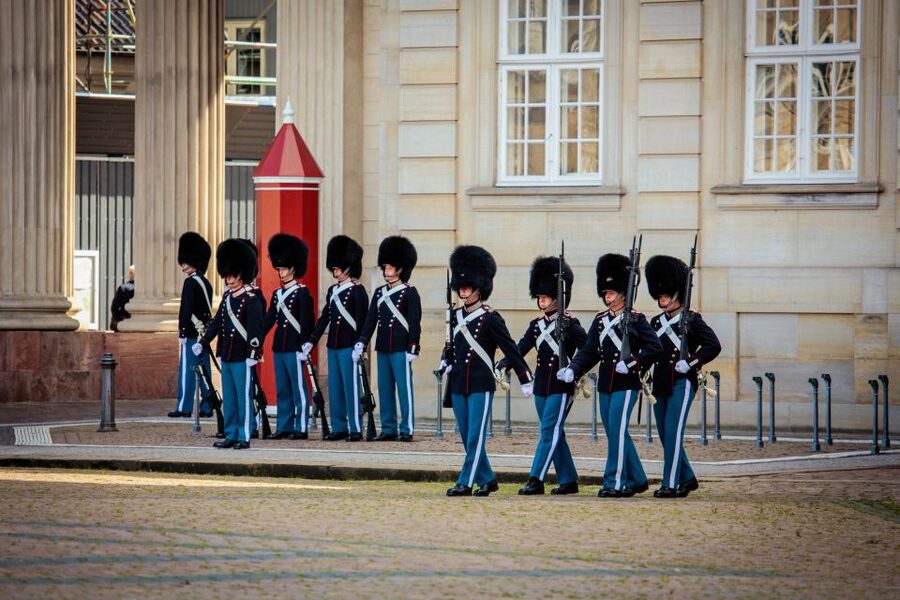 From Copenhagen: Private Frederiksborg Castle Tour - Should you book the private Frederiksborg Castle tour?