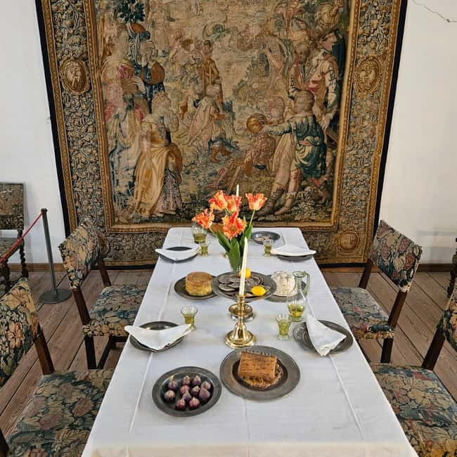 Full-Day Tour; Castle, Palace, Cathedral and Viking Ships - Roskilde Cathedral: 1,000 years you can walk through