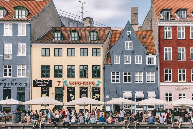Grand Tour of Copenhagen - The Little Mermaid to Royal Castle - Key points you should care about