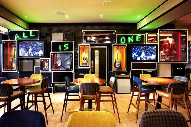 Hard Rock Cafe Copenhagen with Set Menu for Lunch or Dinner - Skip-the-line Priority Seating: how it really works