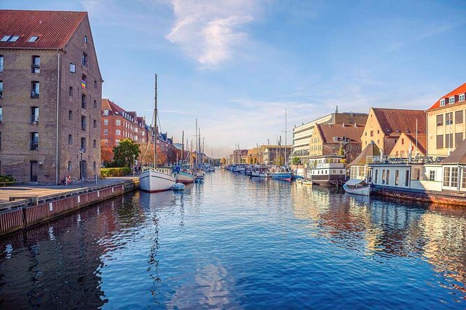 Hippies & Christianshavn Walking Tour - Christianshavn Canals, Christiania Governance, and Ending Outside