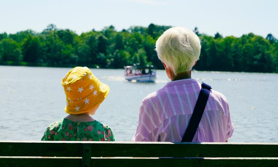 Lyngby & Bagsværd Lake: Baadfarten Boat Ride - What to bring for a smooth day