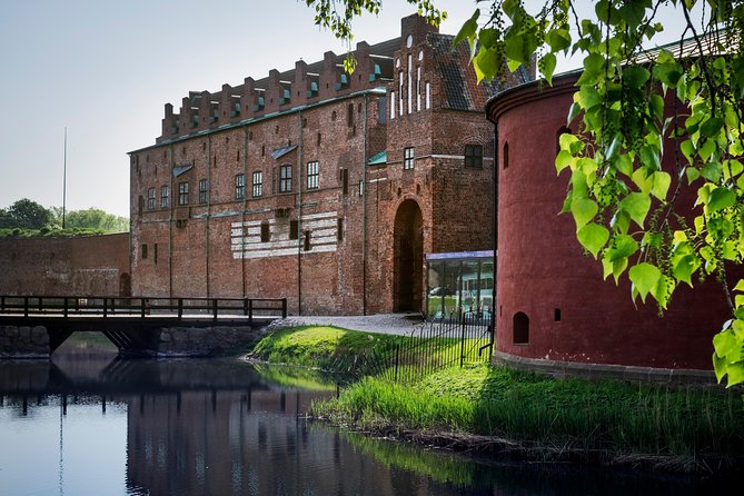 Malmö & Lund Tour, Crossing the Øresund Bridge to Sweden - Malmohuset: old stone, optional museum tickets, and a Mary Queen of Scots link