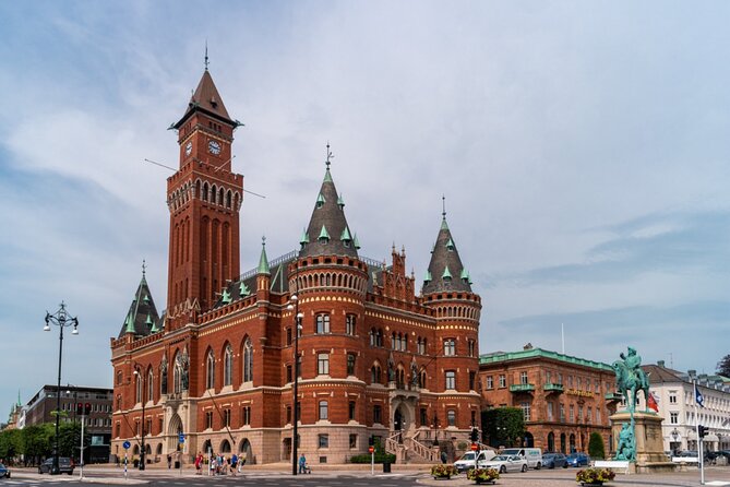 Old Town Helsingborg: Exploration Game and Self-Guided Tour - Oresundsparken: Outdoor Clues and a Longer Break