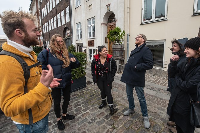 Politically Incorrect Private Highlights Walking Tour - Starting at Højbro Plads: Where the City’s Story Begins