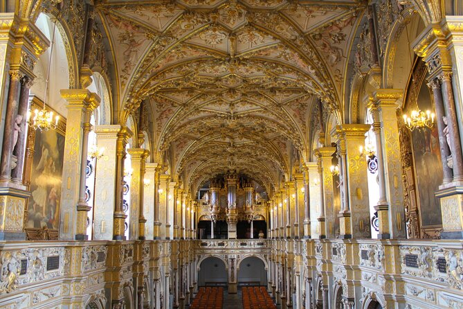 Round Tower, Rosenborg Castle and Old Town Copenhagen Tour - The private guide: what you gain beyond the ticket