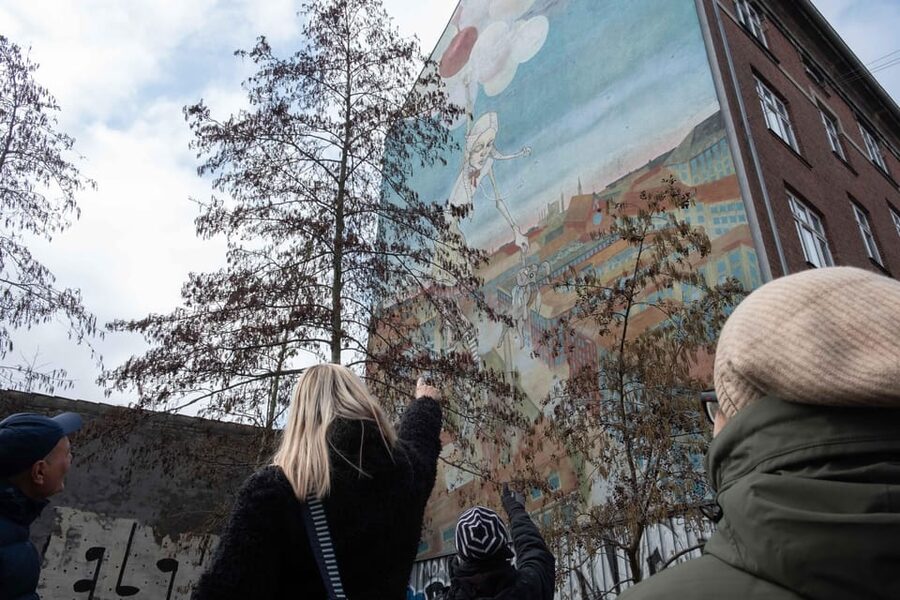 The Nørrebro Street Art & Food Tour - Getting to the meeting point at Nørrebros Runddel (and why it matters)