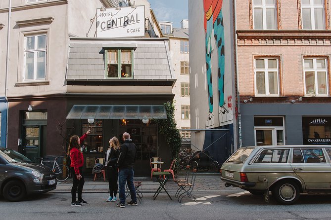 Vesterbro Tour With Beer & Pub Visits - Max 10 People - Freddy’s Bar: the classic Danish pub moment you can feel in your shoulders